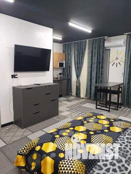 Студия квартира, посуточно, 34м2, 1/15 этаж