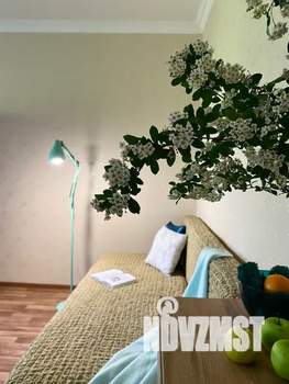 1-к квартира, посуточно, 38м2, 3/9 этаж