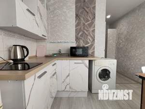 1-к квартира, посуточно, 34м2, 3/9 этаж