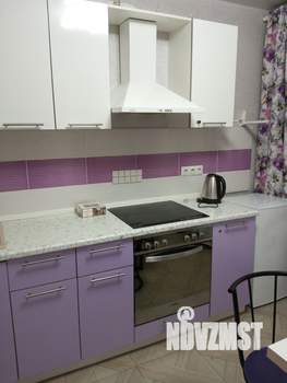 1-к квартира, посуточно, 37м2, 1/10 этаж