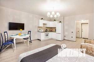 1-к квартира, посуточно, 35м2, 3/16 этаж