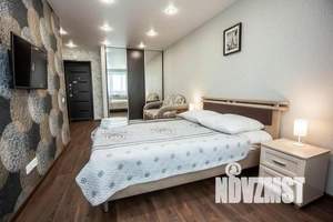 1-к квартира, посуточно, 37м2, 1/1 этаж