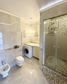 1-к квартира, на длительный срок, 130м2, 6/6 этаж