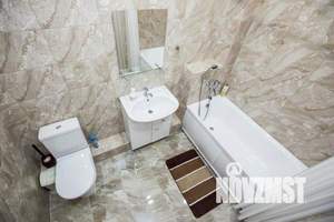 2-к квартира, посуточно, 55м2, 1/1 этаж