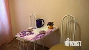 1-к квартира, посуточно, 42м2, 1/8 этаж
