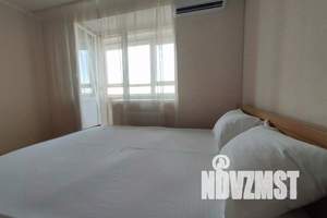 1-к квартира, посуточно, 40м2, 6/18 этаж