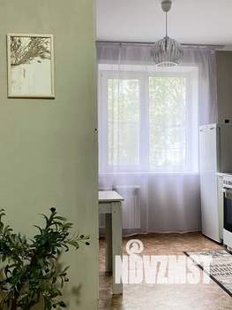 1-к квартира, посуточно, 36м2, 2/9 этаж