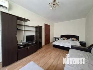 1-к квартира, посуточно, 36м2, 4/9 этаж