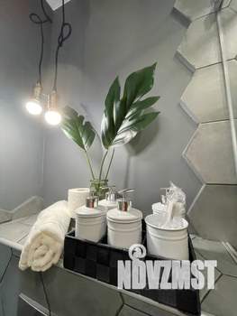 Студия квартира, посуточно, 25м2, 1/10 этаж