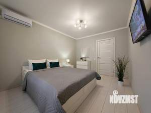 2-к квартира, посуточно, 50м2, 1/1 этаж