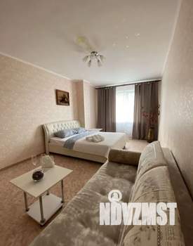 1-к квартира, посуточно, 38м2, 5/14 этаж