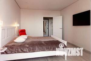 1-к квартира, посуточно, 40м2, 8/9 этаж