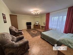 1-к квартира, на длительный срок, 60м2, 3/15 этаж