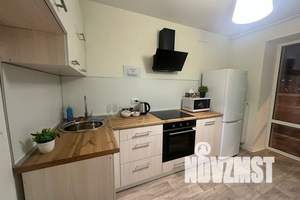 1-к квартира, посуточно, 41м2, 2/10 этаж