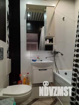 1-к квартира, посуточно, 42м2, 3/9 этаж