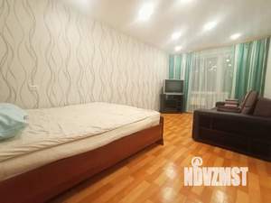 1-к квартира, посуточно, 37м2, 7/9 этаж