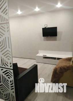 1-к квартира, посуточно, 53м2, 1/1 этаж