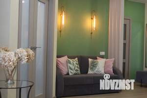 2-к квартира, посуточно, 40м2, 4/8 этаж