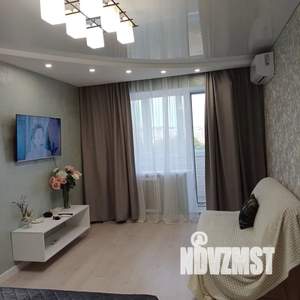 1-к квартира, посуточно, 37м2, 8/9 этаж