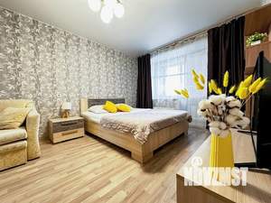 1-к квартира, посуточно, 39м2, 6/9 этаж