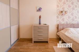 2-к квартира, посуточно, 80м2, 9/10 этаж