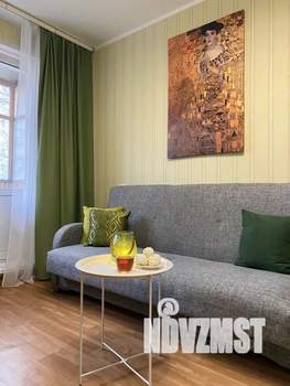 1-к квартира, посуточно, 36м2, 2/9 этаж