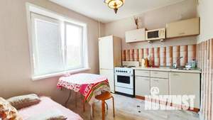 1-к квартира, посуточно, 35м2, 6/9 этаж