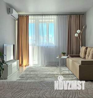 1-к квартира, посуточно, 44м2, 1/1 этаж