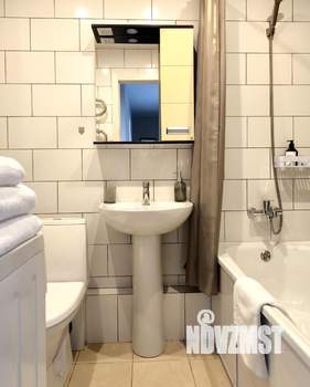 1-к квартира, посуточно, 37м2, 1/1 этаж