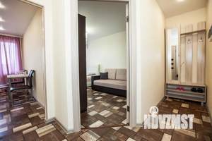 1-к квартира, посуточно, 38м2, 9/17 этаж