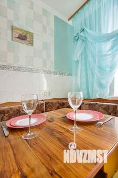 1-к квартира, посуточно, 33м2, 6/9 этаж