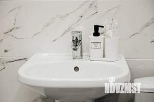 1-к квартира, посуточно, 35м2, 3/9 этаж