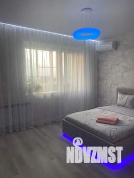 1-к квартира, посуточно, 40м2, 9/9 этаж