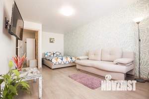 1-к квартира, посуточно, 40м2, 1/1 этаж