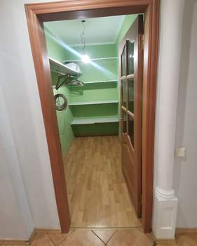 4-к квартира, на длительный срок, 75м2, 3/5 этаж