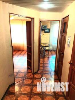 1-к квартира, посуточно, 38м2, 9/16 этаж