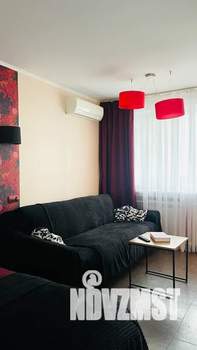 1-к квартира, посуточно, 50м2, 7/10 этаж