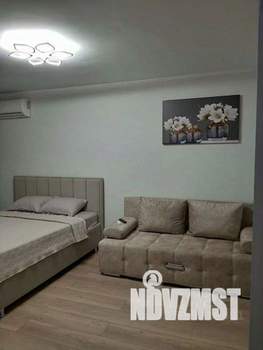 1-к квартира, посуточно, 36м2, 1/1 этаж