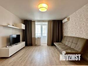 1-к квартира, посуточно, 40м2, 1/1 этаж