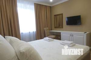 2-к квартира, посуточно, 40м2, 2/5 этаж
