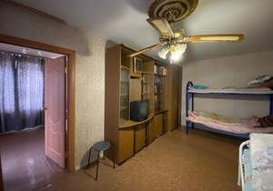 3-к квартира, на длительный срок, 63м2, 1/5 этаж