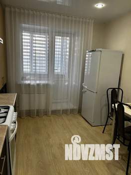 1-к квартира, посуточно, 36м2, 2/4 этаж