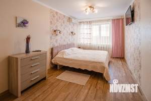 3-к квартира, посуточно, 80м2, 9/10 этаж