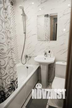 1-к квартира, посуточно, 35м2, 3/9 этаж