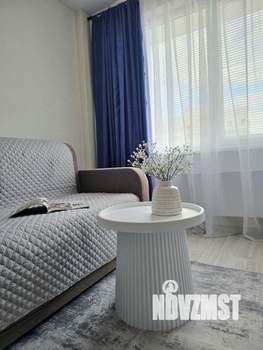 1-к квартира, посуточно, 43м2, 1/1 этаж