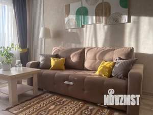 1-к квартира, посуточно, 42м2, 13/18 этаж