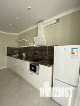 1-к квартира, посуточно, 38м2, 4/9 этаж