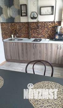 Студия квартира, посуточно, 45м2, 2/3 этаж