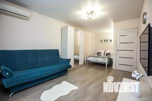 1-к квартира, посуточно, 40м2, 3/15 этаж