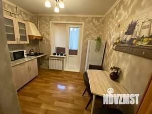 1-к квартира, посуточно, 41м2, 1/5 этаж